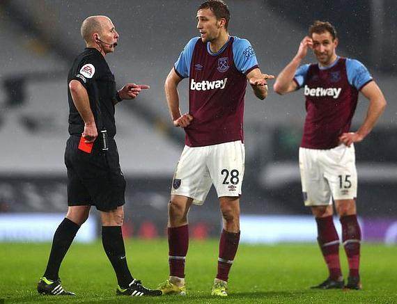 1612790001893097364.jpg 38964526-9231915-image-a-10_1612643191703.jpg